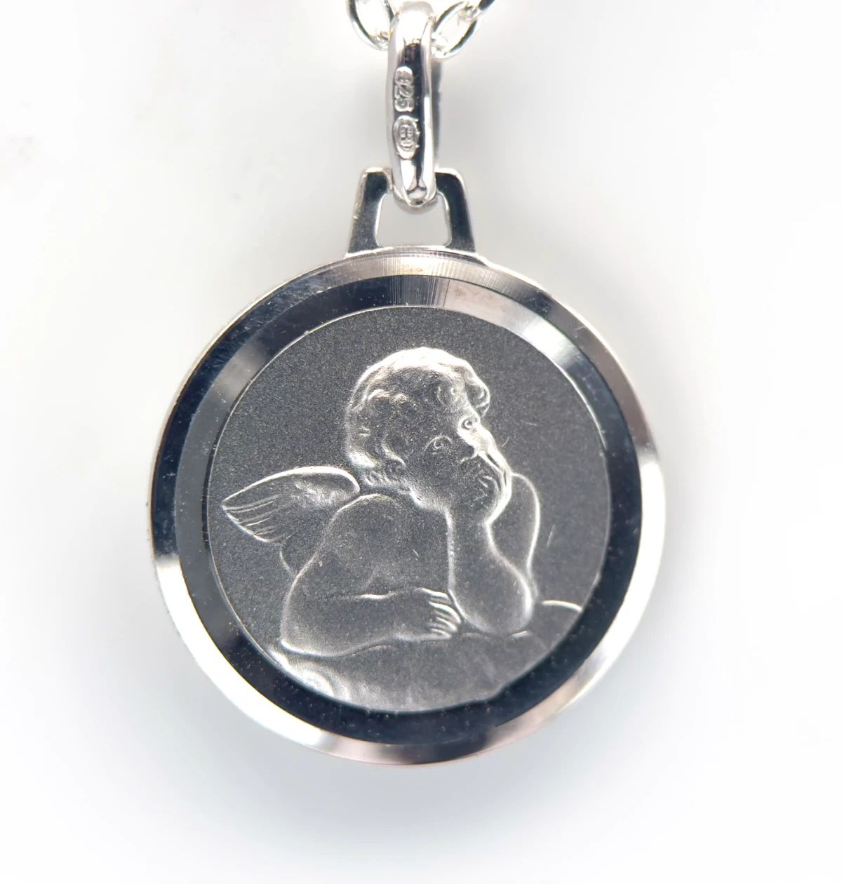 Médaille ronde Ange protecteur plaqué en Argent - 14 mm