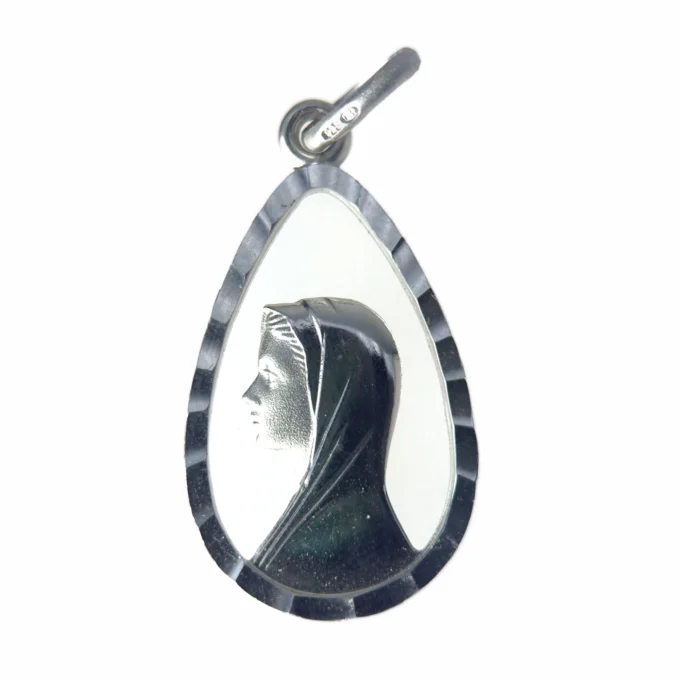 Médaille vierge marie en argent en forme de goutte