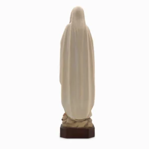 Statue en bois colorée de la Vierge Marie –