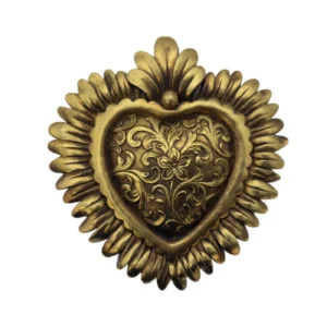 Cœur ex-voto doré rayonnant – motif floral gravé – 16 cm