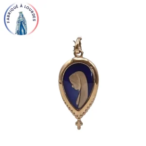 Médaille Vierge Marie goutte – Plaqué or et fond émaillé bleu – 30 mm – Fabriquée à Lourdes