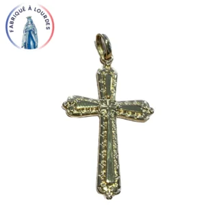 Croix Martelée en Plaqué or – 35 mm – Signe de Lumière et de Foi