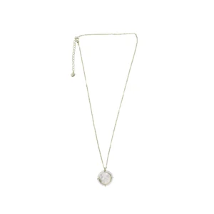 Collier médaille mariale ronde perles blanches