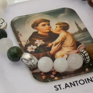 Bracelet de saint Antoine de Padoue – perles naturelles et bois d’olivier