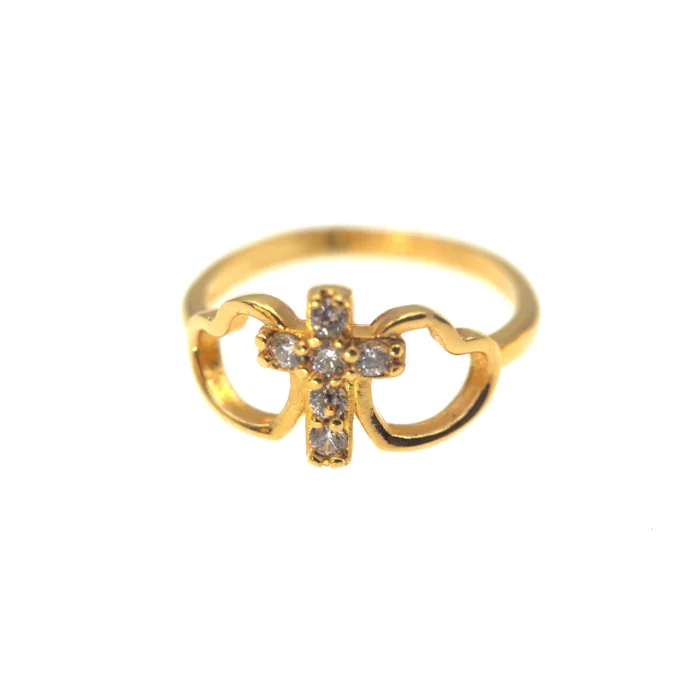 Bague croix et cœurs en plaqué or