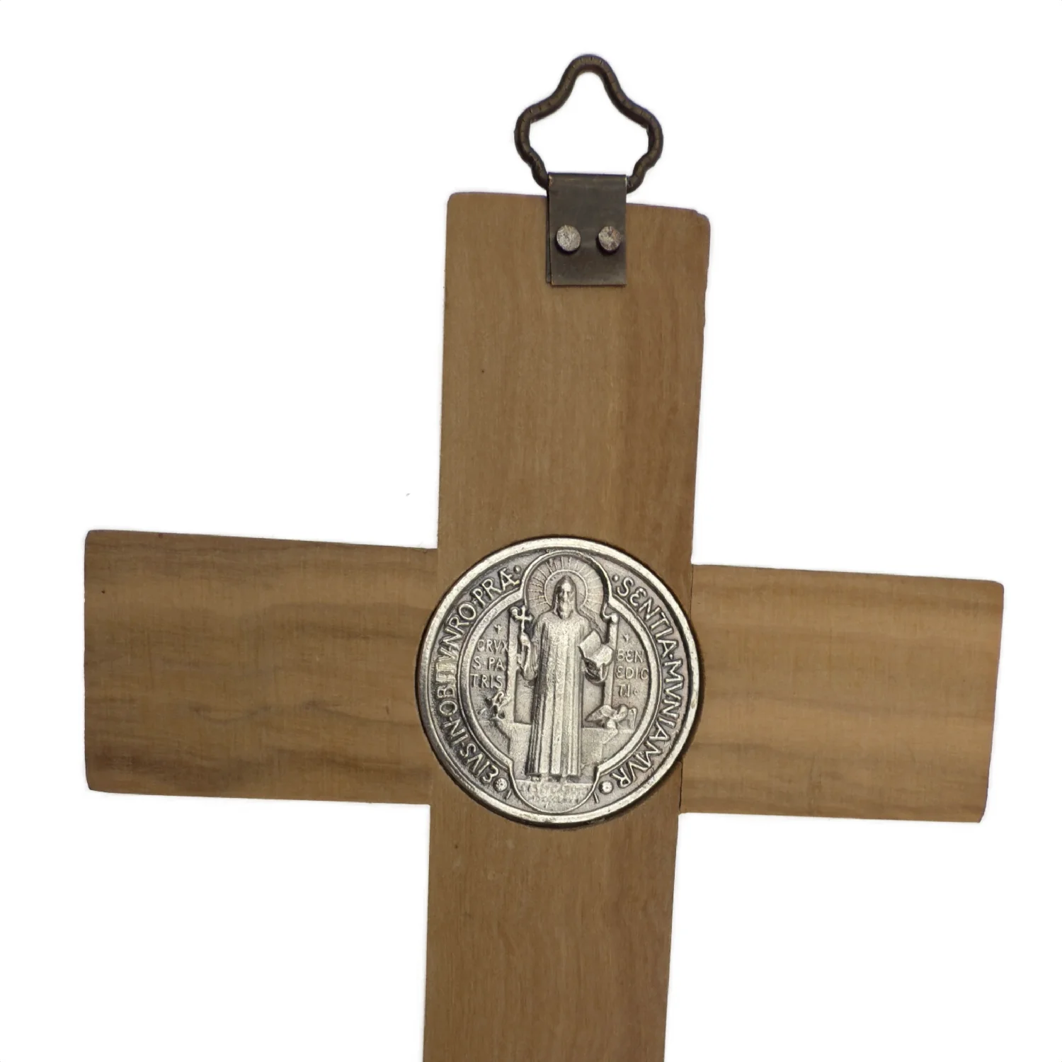 Crucifix mural en bois d’olivier avec médaille de Saint Benoît – 18 cm