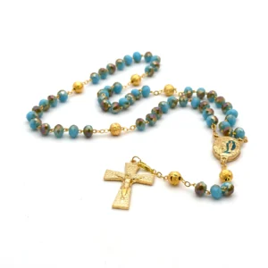 Chapelet de Lourdes en perles de verre facettées turquoise