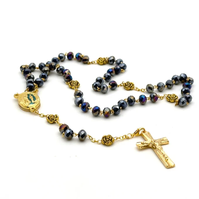 Chapelet de Lourdes en perles de verre facettées gris anthracite
