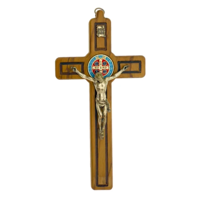 Crucifix Mural de Saint Benoît avec Médaille Émaillée