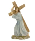 Statue Jésus portant sa croix 30 cm – Chemin de Croix en résine
