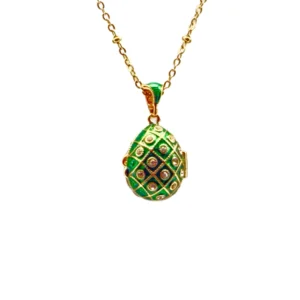 Collier œuf impérial vert ouvrant avec ange – bijou spirituel élégant