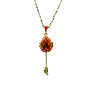 Collier Pendentif "Œuf Impérial" Émaillé Rubis, Grille Treillis Dorée et Fleurs Cristaux - Secret de l'Ange Gardien