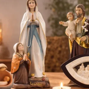 Statues religieuses en bois