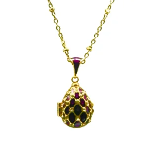 Collier œuf impérial violet ouvrant avec ange – bijou spirituel élégant