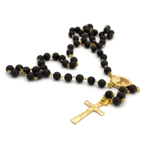 Chapelet pierre de lave avec eau de Lourdes – Chapelet catholique naturel