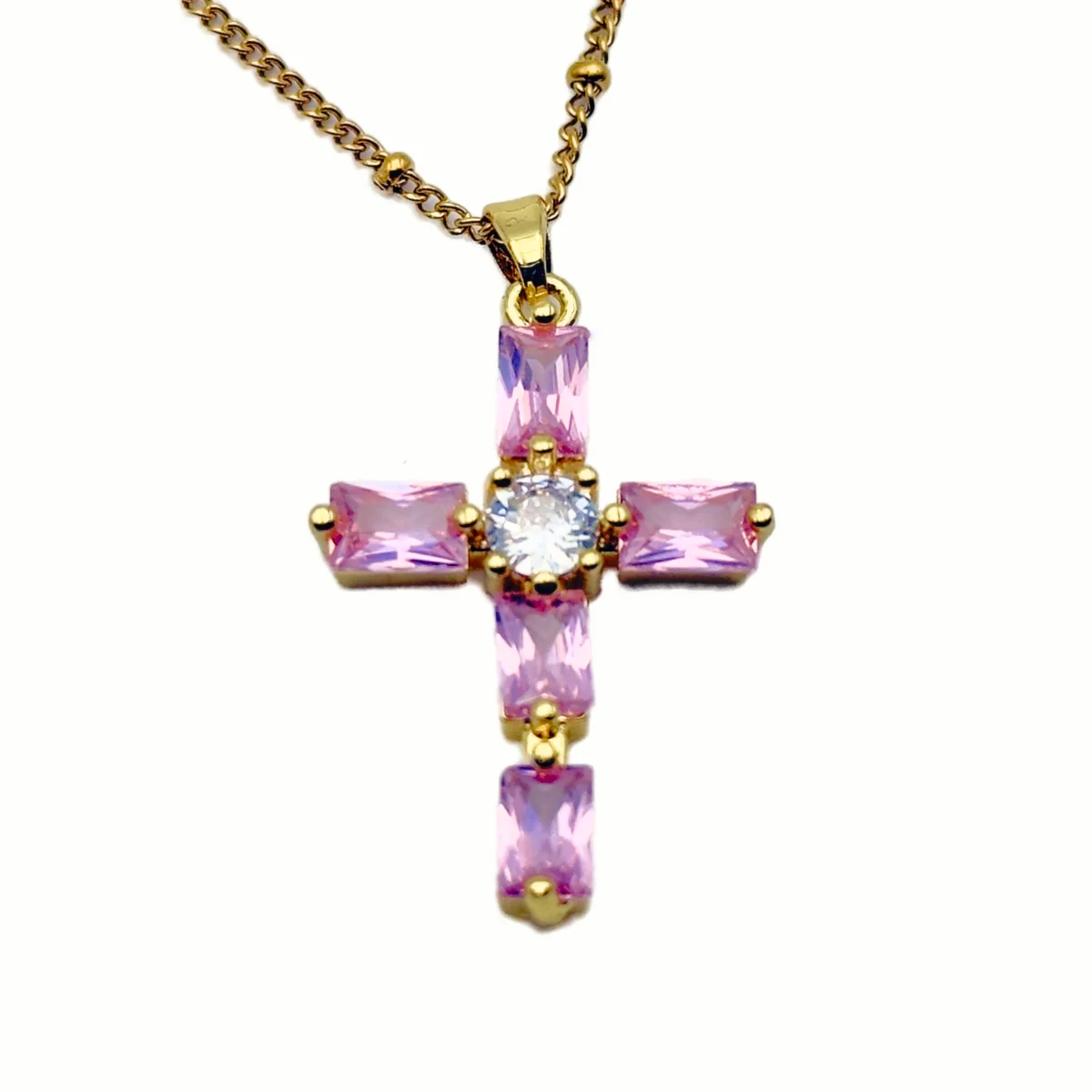 Collier Croix Serti de Pierres Rectangulaires - Collection ORA - Acier Doré (6 Couleurs) – Image 3