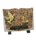Plaque funéraire colombe et Notre-Dame de Lourdes en granit rose et bronze – 20 x 15 cm