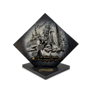 Plaque funéraire losange Lourdes en ardoise 21 x 21 cm en noir et blanc